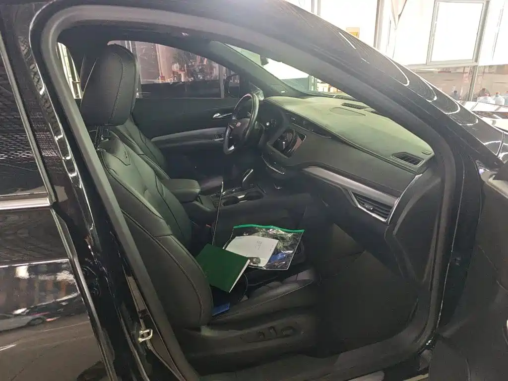 Cadillac XT4 — миниатюра 20