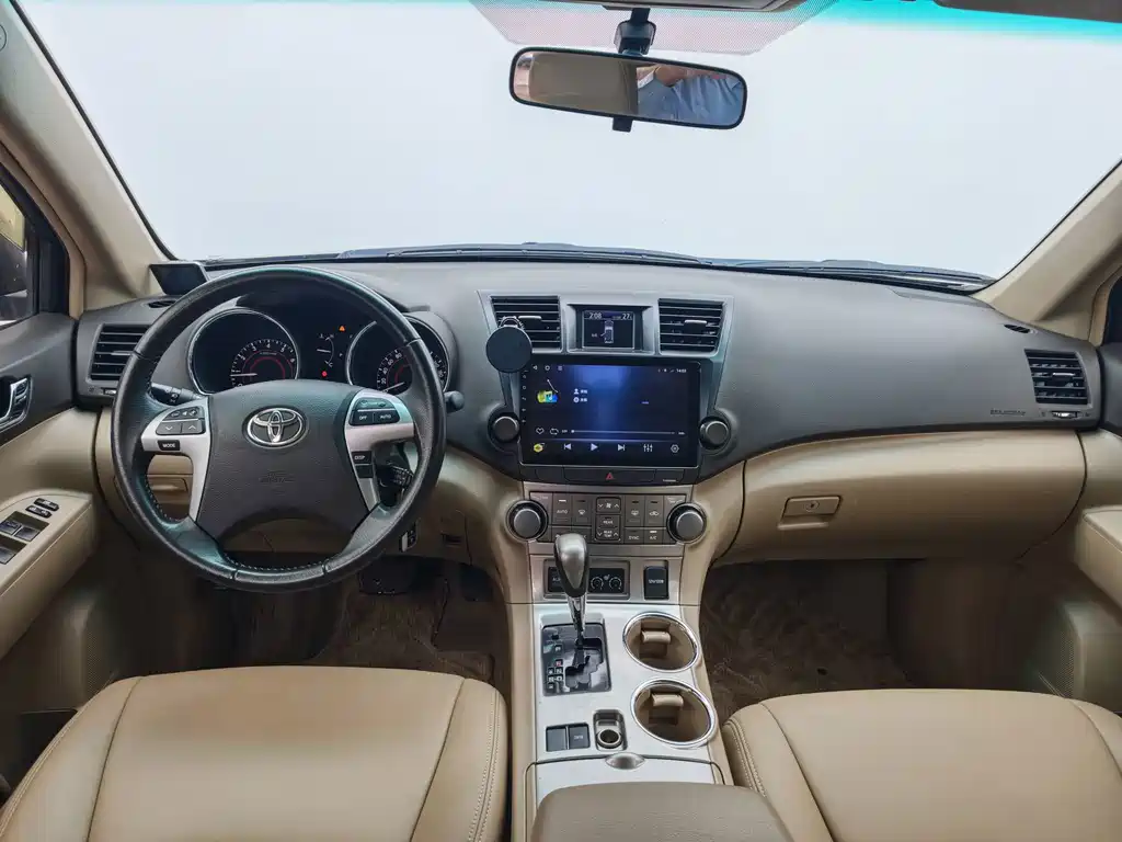 Toyota Highlander — миниатюра 15