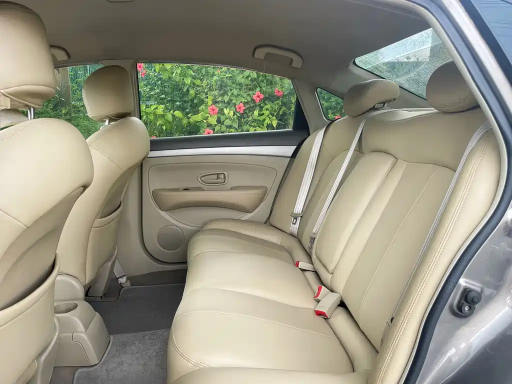 Nissan Sylphy — миниатюра 16
