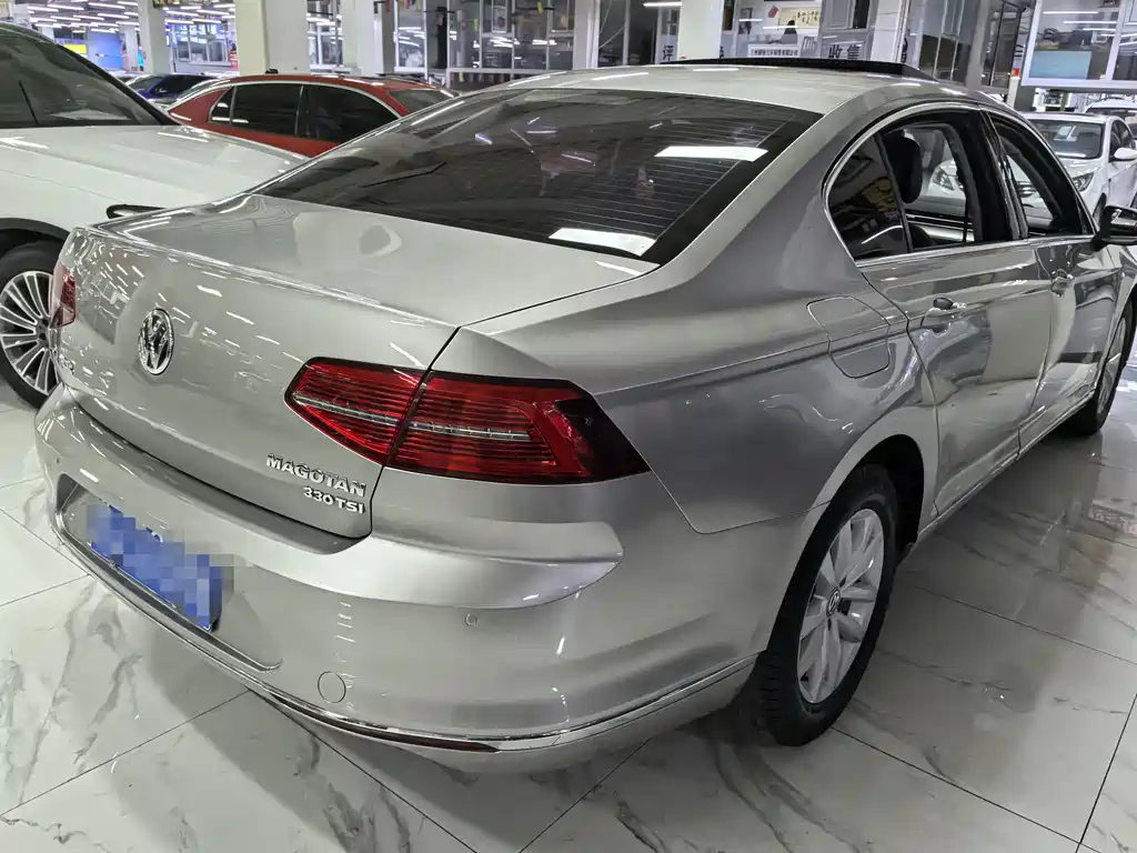 Volkswagen Magotan — миниатюра 6