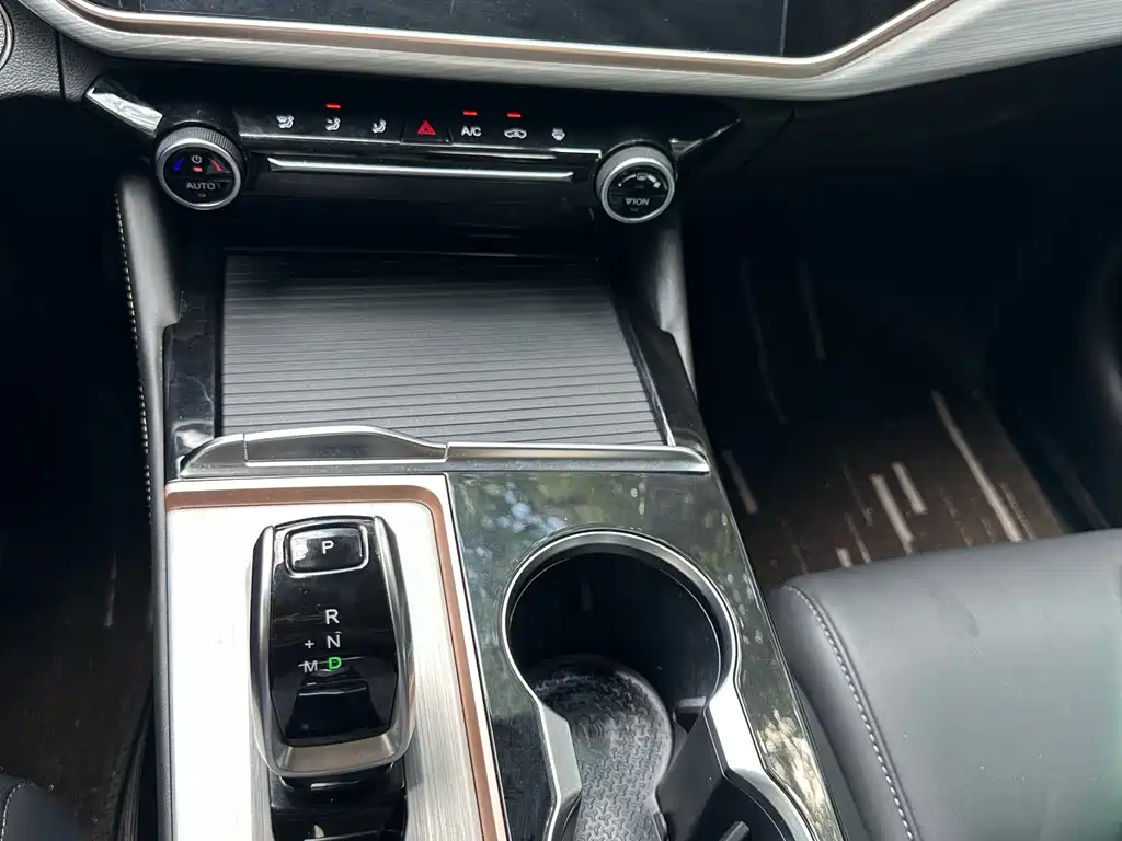 Chery Arrizo 5 PLUS — миниатюра 14