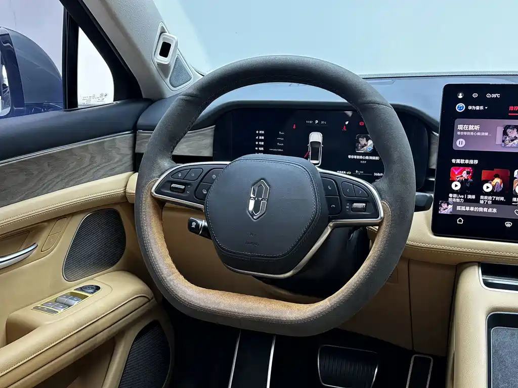 AITO AITO M5 — миниатюра 14