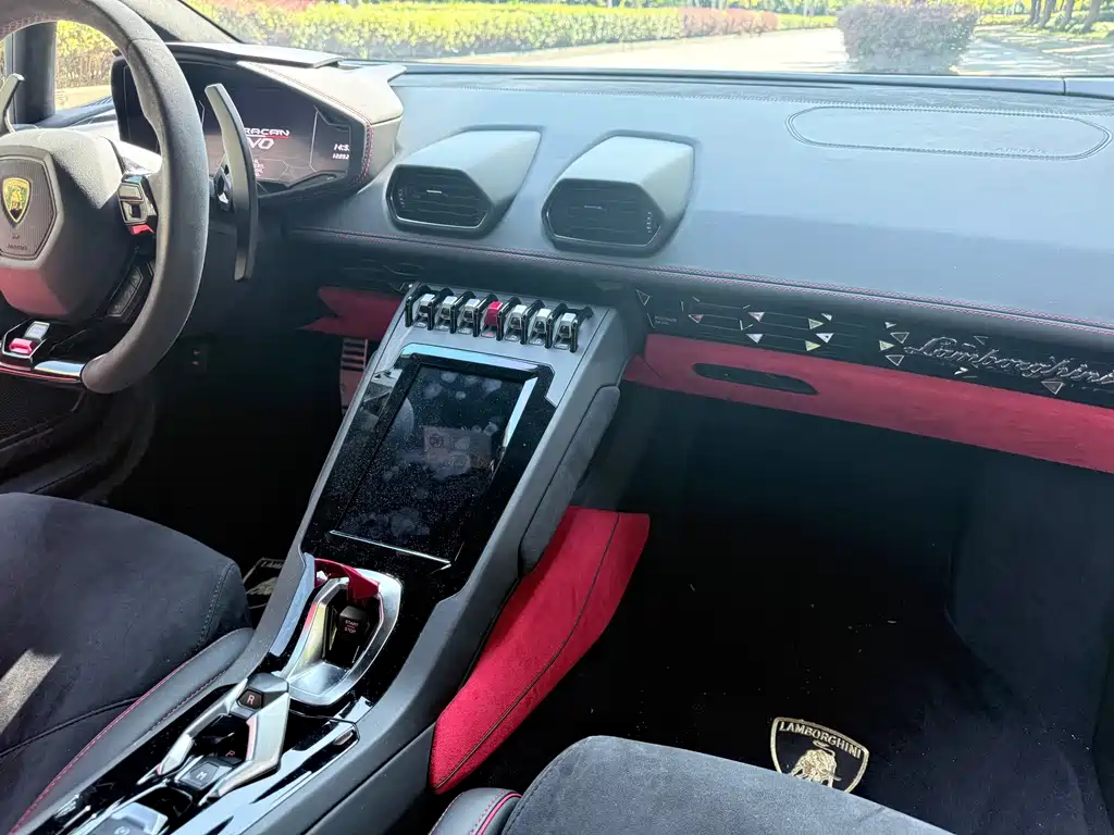 Lamborghini Huracán — миниатюра 7