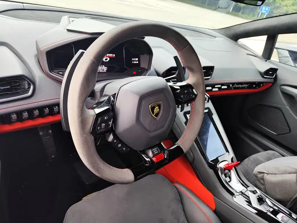 Lamborghini Huracán — миниатюра 12