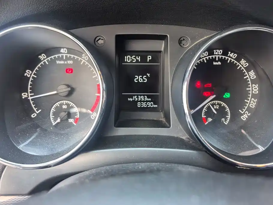 Skoda Yeti — миниатюра 14
