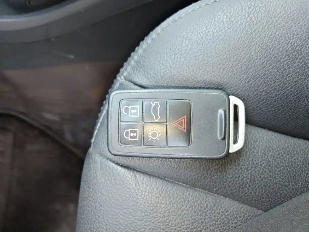 Volvo XC60 — миниатюра 9