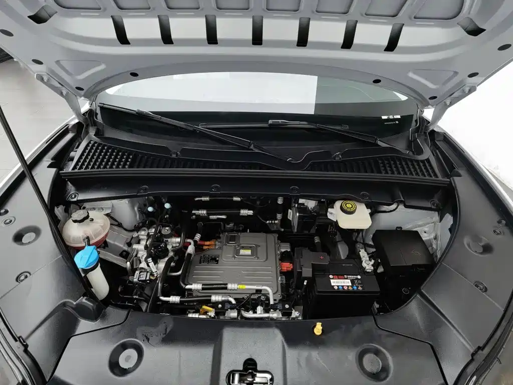 BYD Yuan UP — миниатюра 6