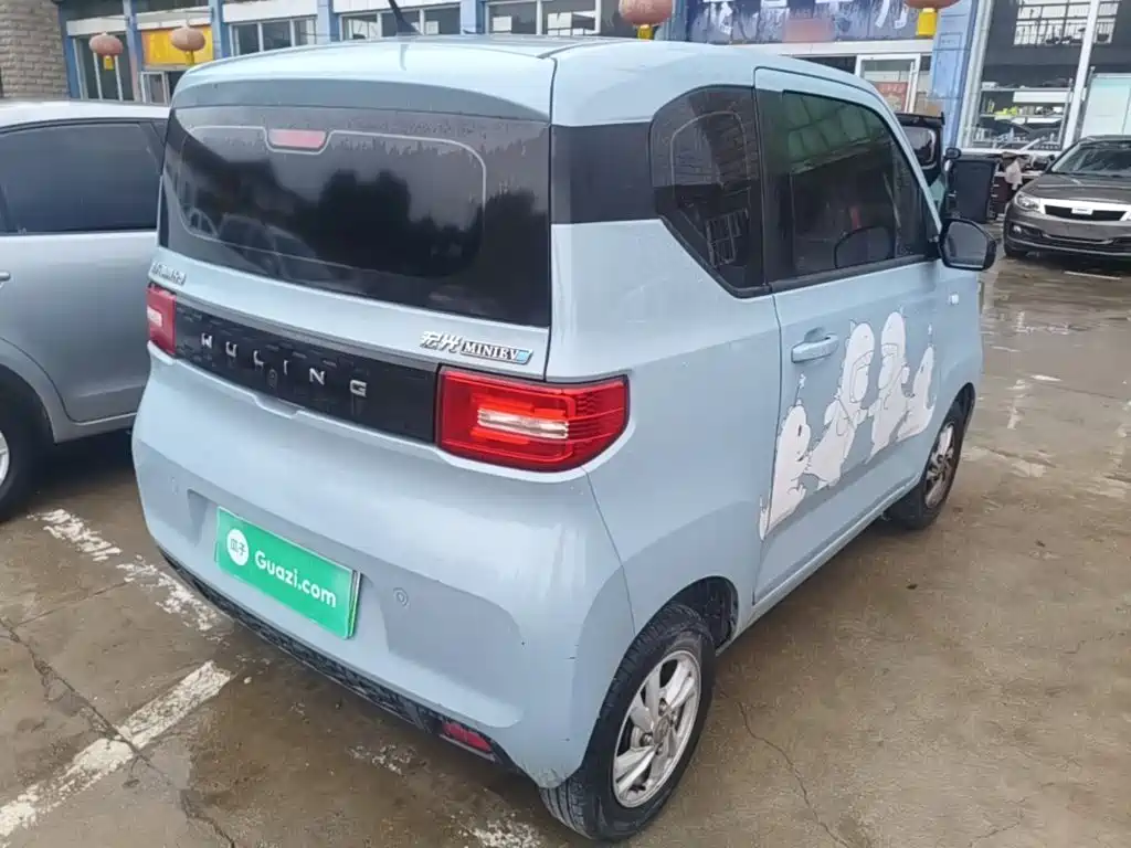 Wuling MINIEV — миниатюра 7