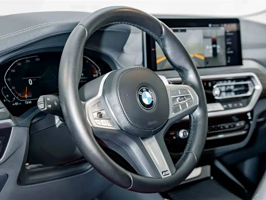 BMW X3 — миниатюра 9