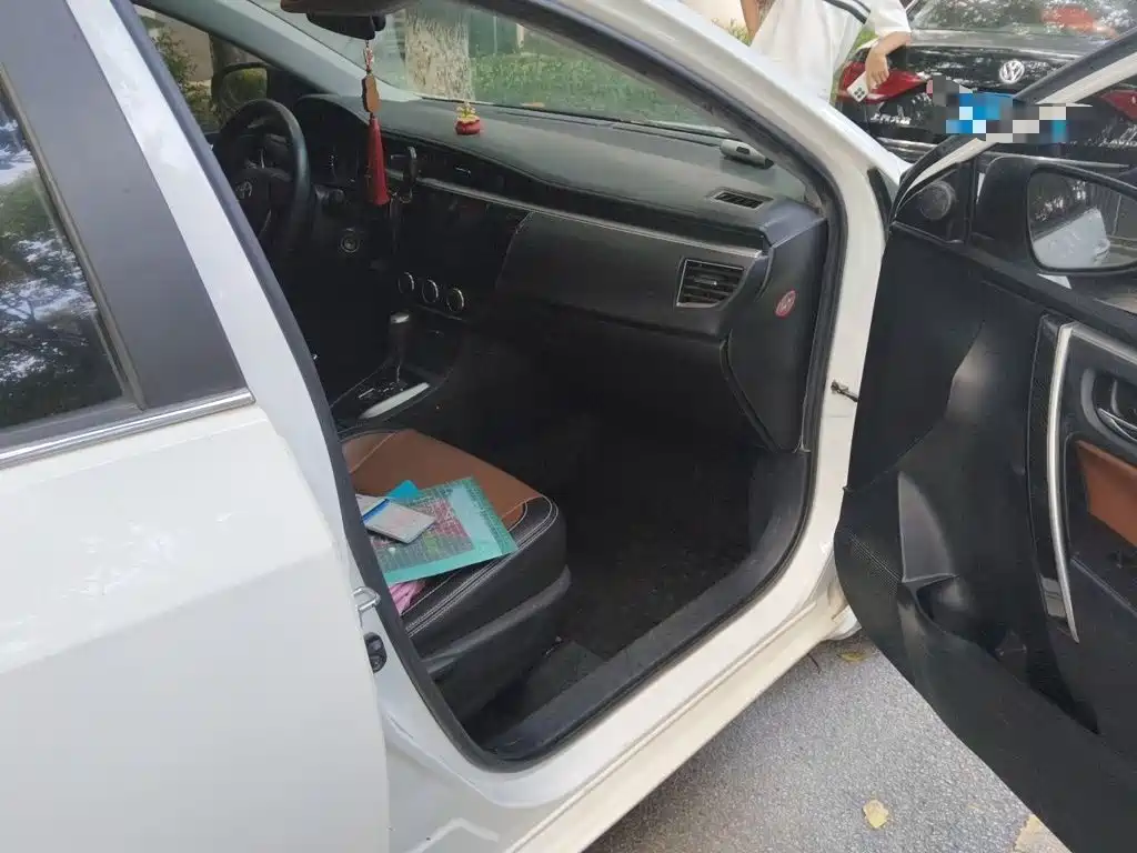 Toyota Corolla — миниатюра 18