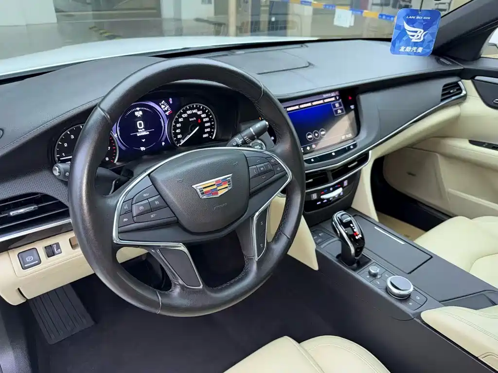 Cadillac CT6 — миниатюра 7