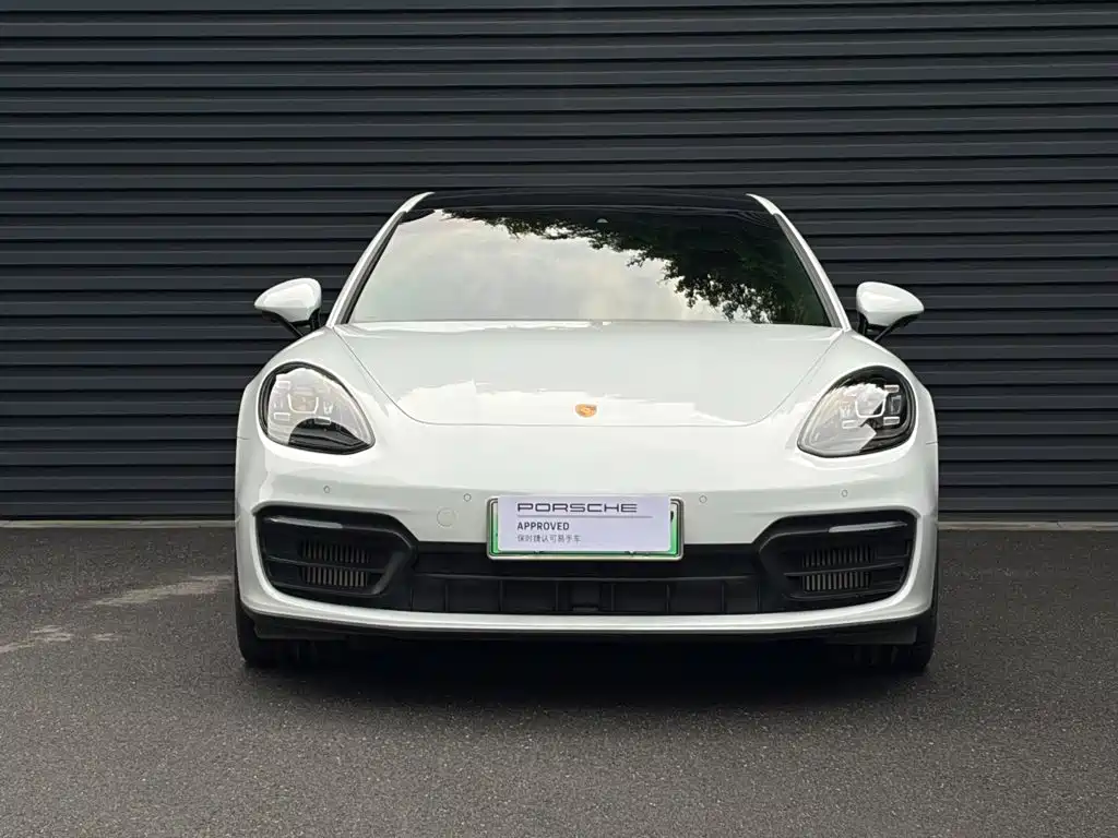 Porsche Panamera Hybrid — миниатюра 2