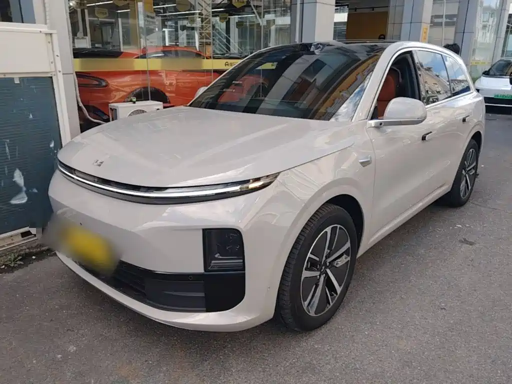 Li Auto Li L6 — миниатюра 2