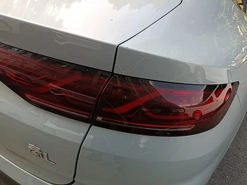 BYD Qin L — миниатюра 8