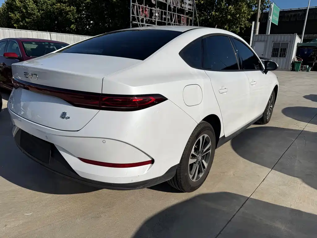 BYD Qin PLUS — миниатюра 10
