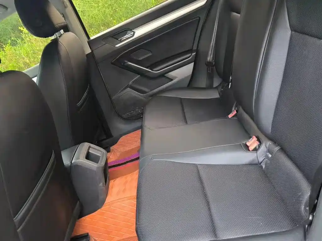Volkswagen Lamando — миниатюра 7