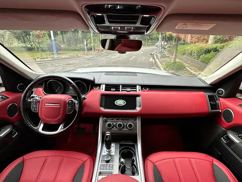 Land Rover Sport — миниатюра 6