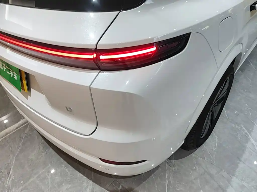Li Auto Li L7 — миниатюра 8