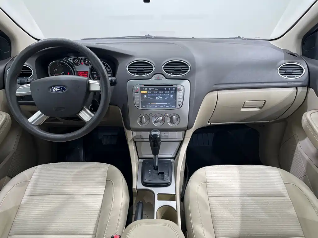Ford Focus — миниатюра 14