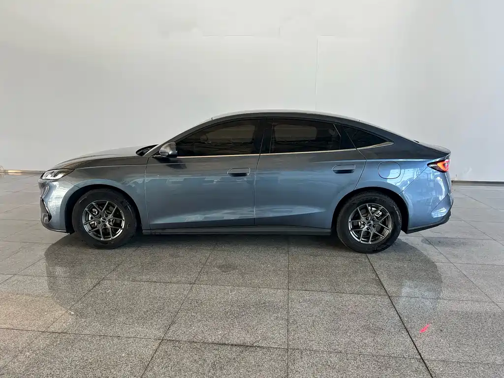 BYD Seal 06 — миниатюра 2