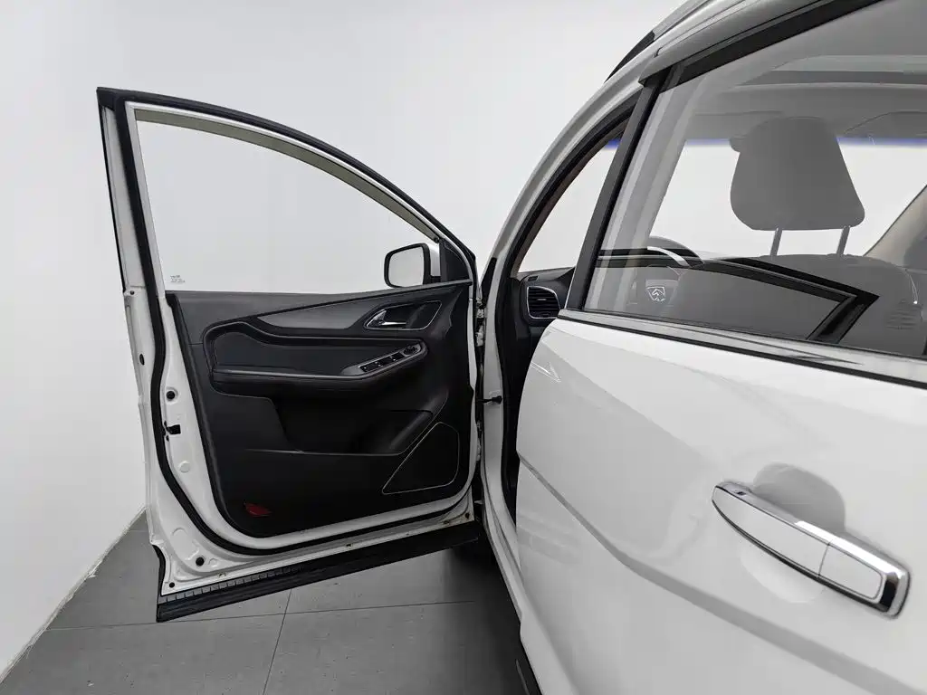 Baojun 560 — миниатюра 8
