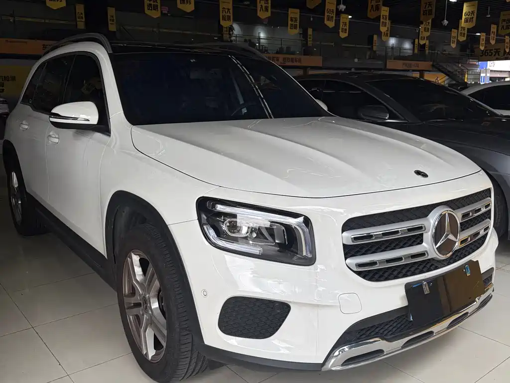Mercedes-Benz GLB — миниатюра 3