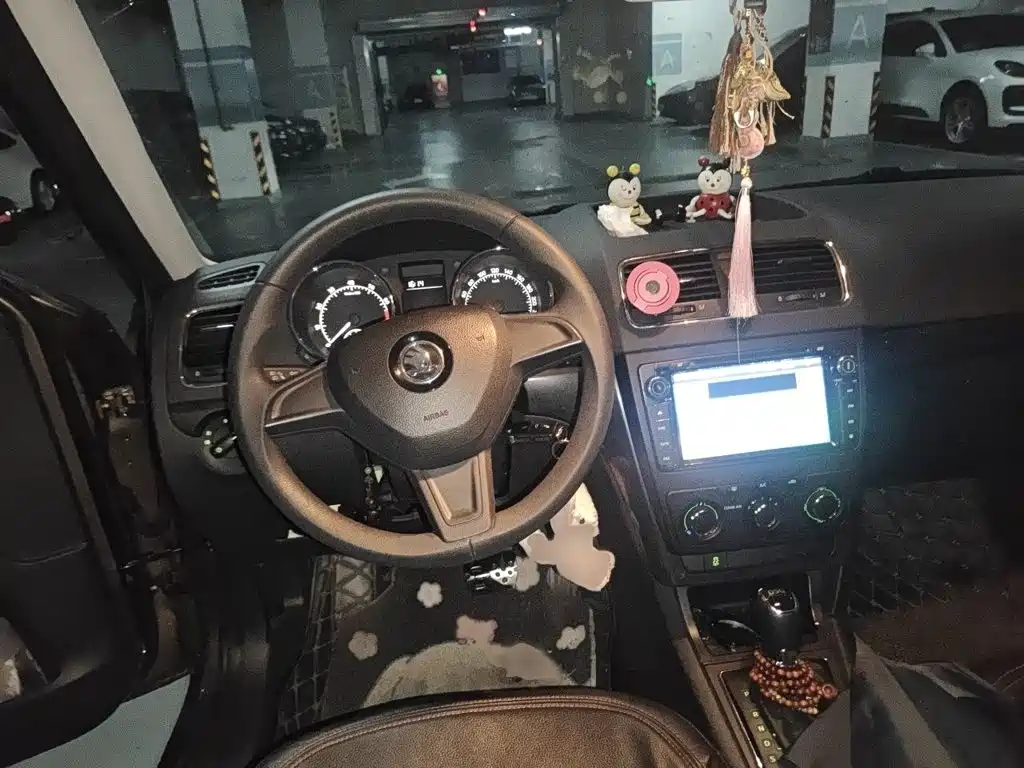 Skoda Yeti — миниатюра 3