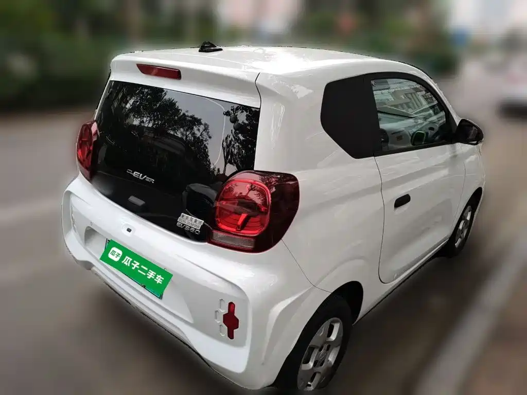 Roewe Clever — миниатюра 4
