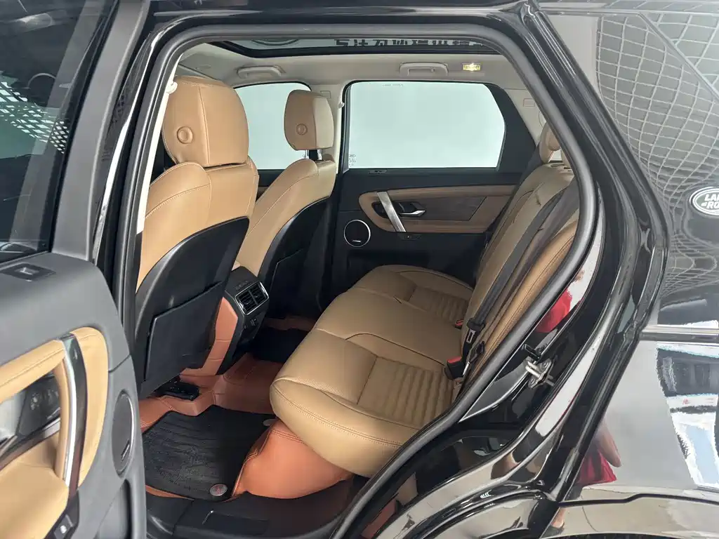 Land Rover Discovery Sport — миниатюра 20
