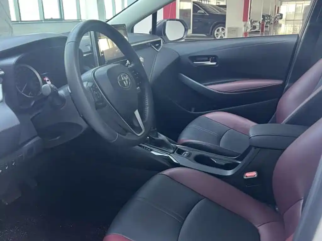 Toyota Corolla — миниатюра 7
