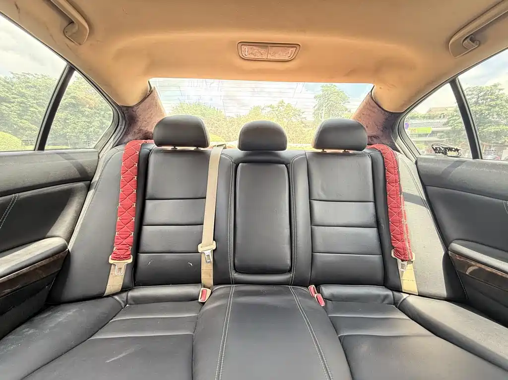 Honda Accord — миниатюра 11
