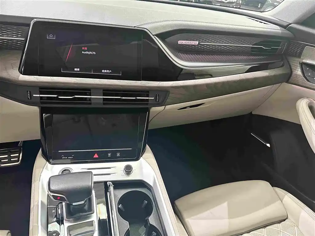Audi Q6 — миниатюра 10