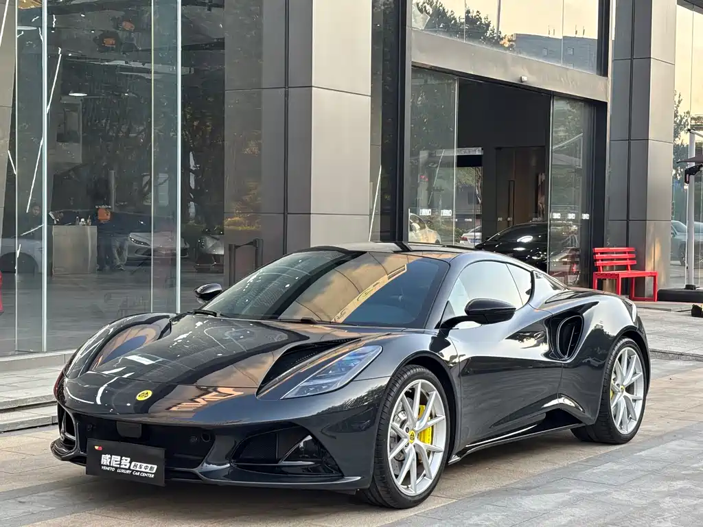 Lotus Emira 2025