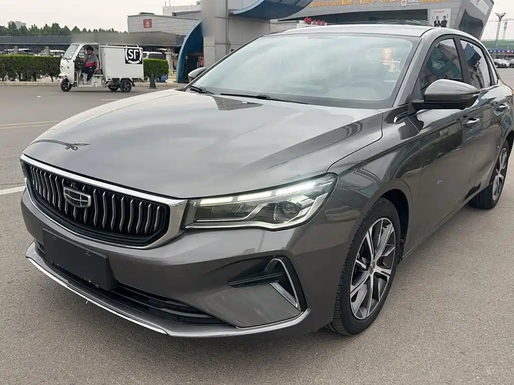 Geely Emgrand — миниатюра 2