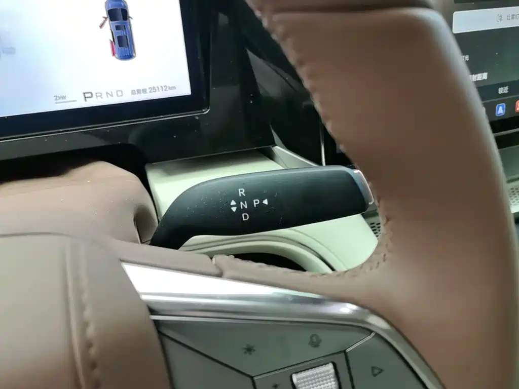 BYD Xia — миниатюра 14