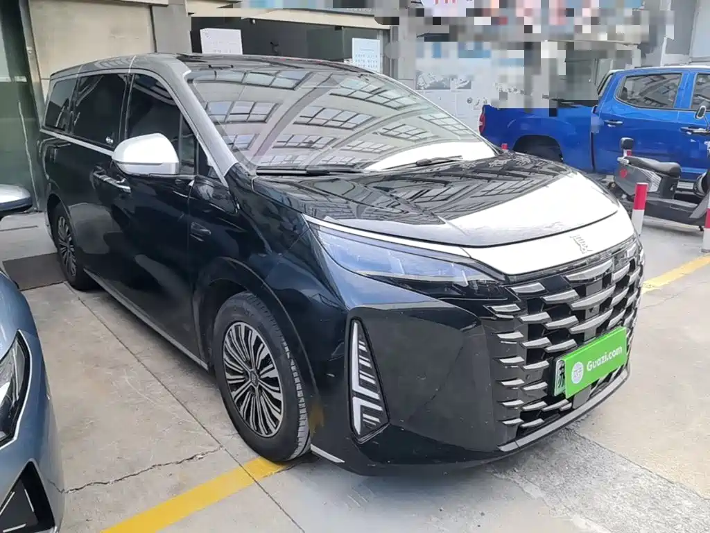 BYD Xia — миниатюра 4