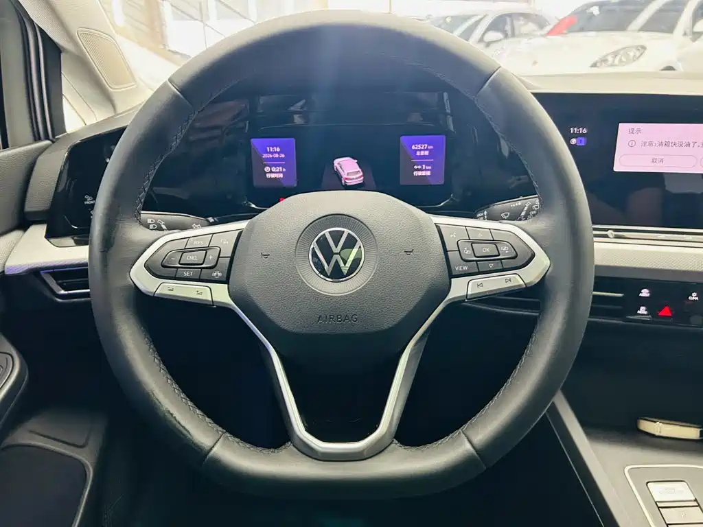 Volkswagen Golf — миниатюра 14
