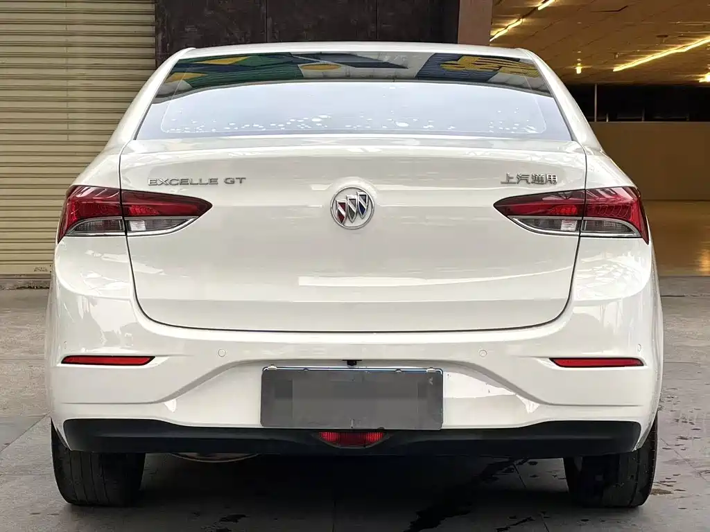 Buick Excelle — миниатюра 9