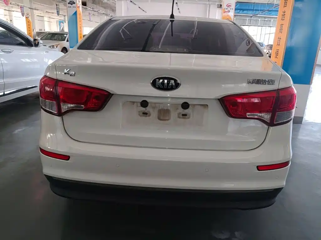 Kia K2 — миниатюра 6