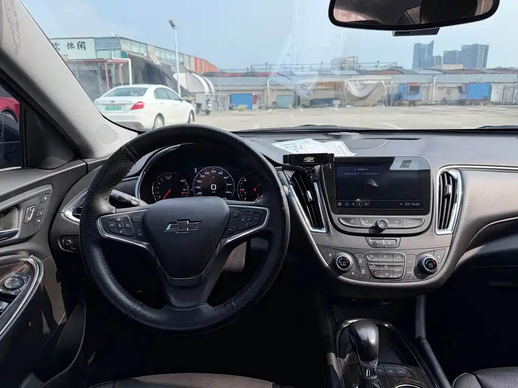 Chevrolet Malibu XL — миниатюра 9