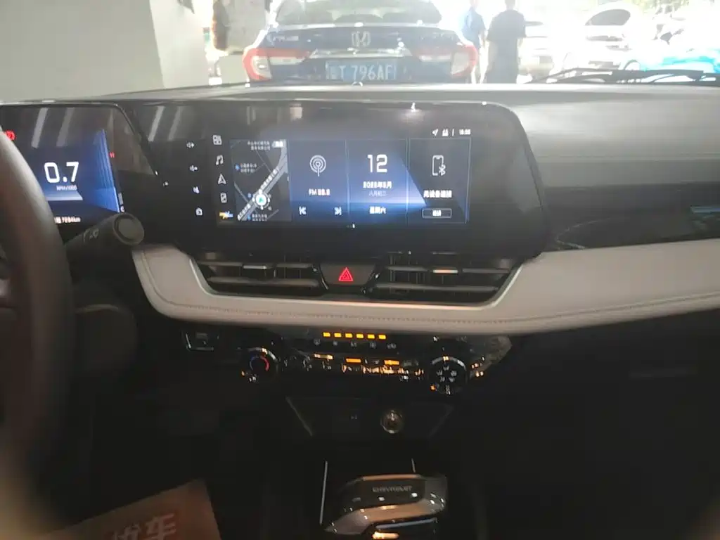 Chevrolet Monza — миниатюра 13
