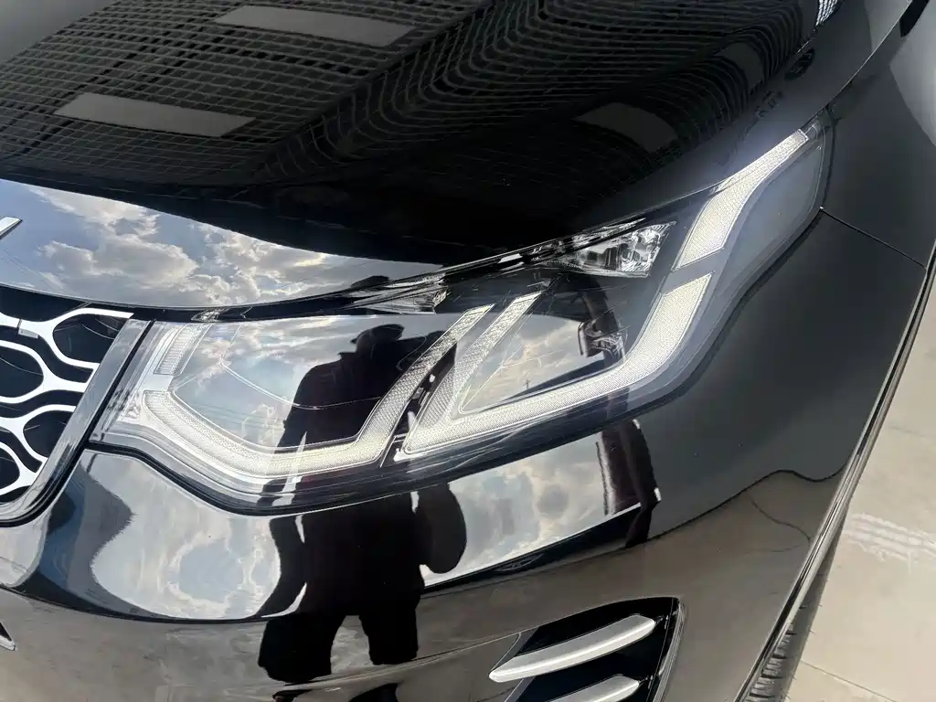 Land Rover Discovery Sport — миниатюра 9