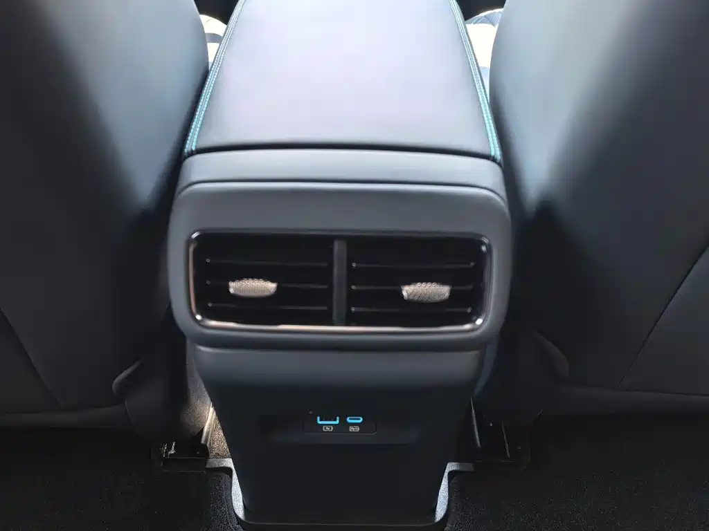 BYD Seal 06GT — миниатюра 11