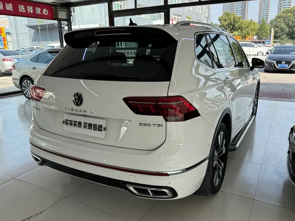 Volkswagen Tiguan L — миниатюра 13