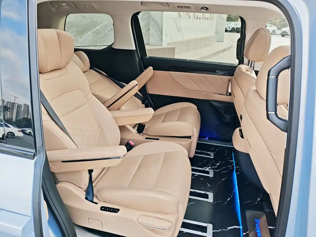 GAC TRUMPCHI E8 NEW ENERGY