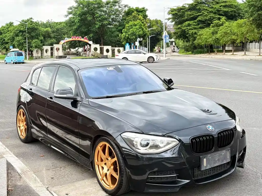 BMW 1 Series (Import) — миниатюра 3