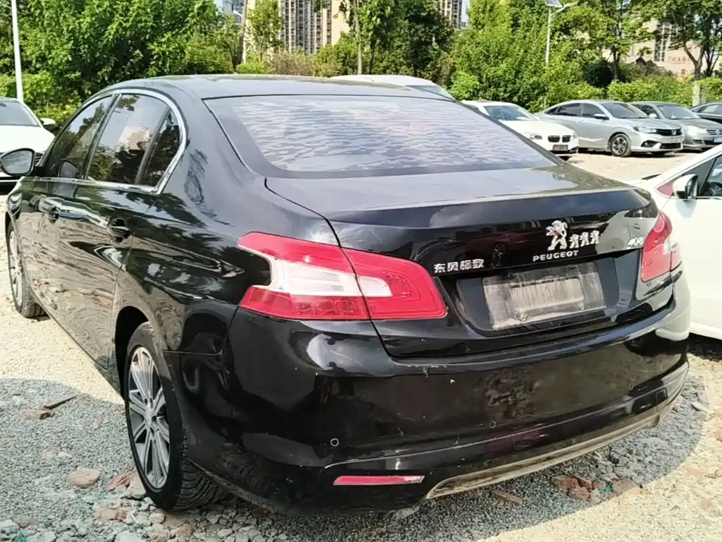 Peugeot 408 — миниатюра 5
