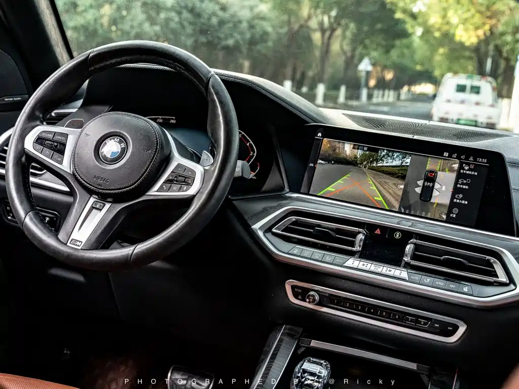 BMW X7 — миниатюра 5