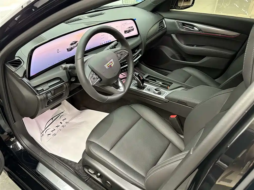 Cadillac CT5 — миниатюра 8