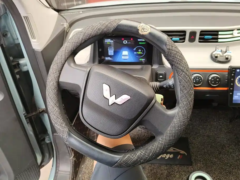 Wuling MINIEV — миниатюра 15